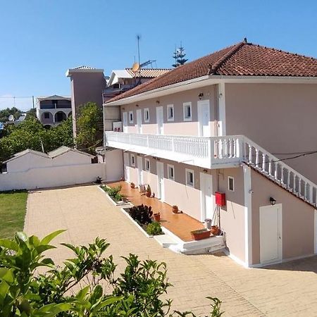 Ragias Studios Planos Exterior foto